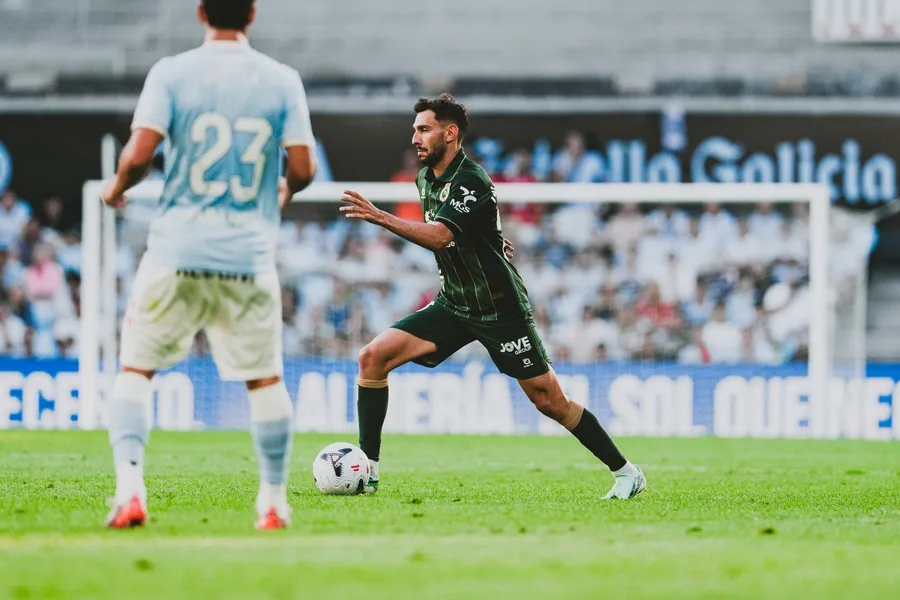 El Racing aprovecha el parón para ganar confianza ante el Logroñés
