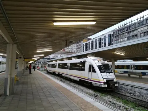 Nuevo golpe a las Cercanías: 17 trenes suprimidos ayer y más incidencias este miércoles